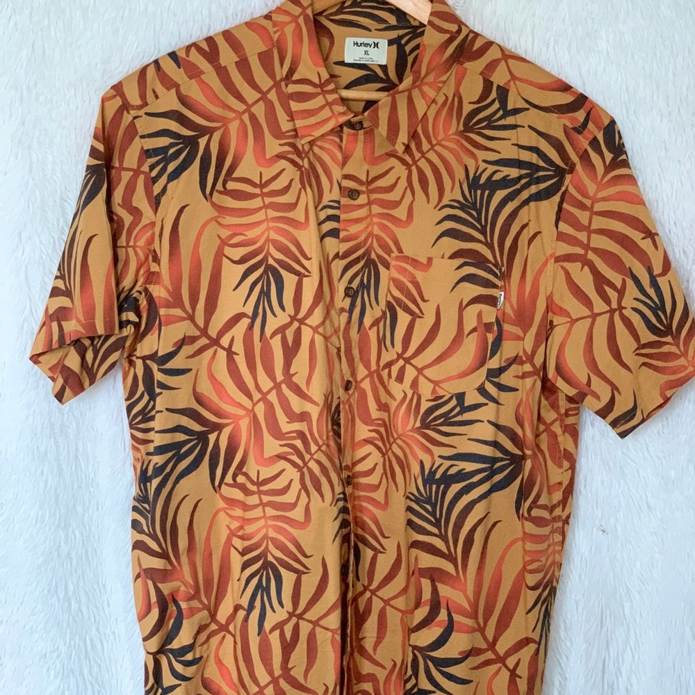 Hurley Men's Leaf Print Shirt - Orange and Black. Business Casual